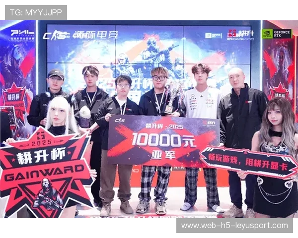 战队社群直播扩大选手与观众互动空间，战队粉丝群