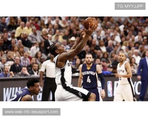 泰伦·卢确认卡瓦伊·伦纳德因脚踝扭伤将缺席数场比赛，泰伦卢 纳什